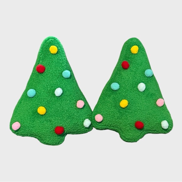 Wondershop Shaped Christmas Tree Novelty 2 Toss Pillows Set NWT - Picture 4 of 6